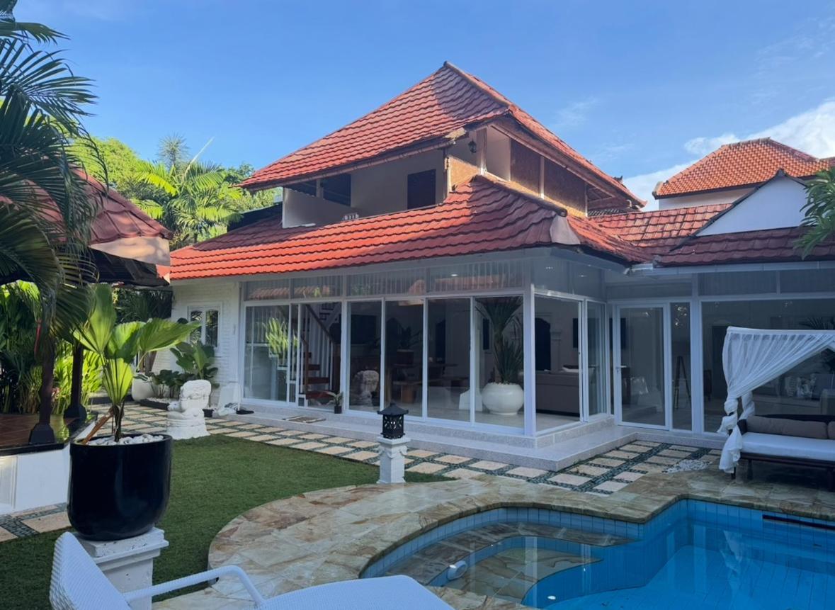 White Sands Private Villa