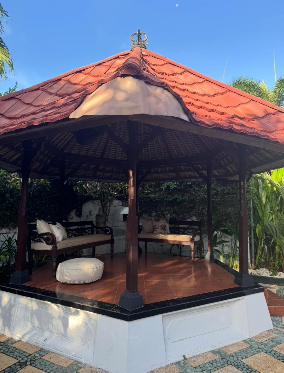 White Sands Private Villa *