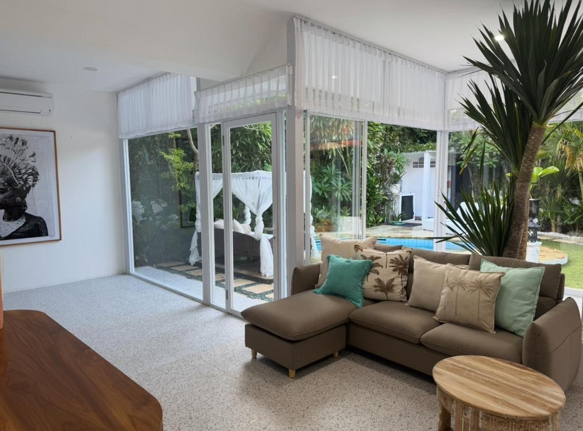 White Sands Private Villa *