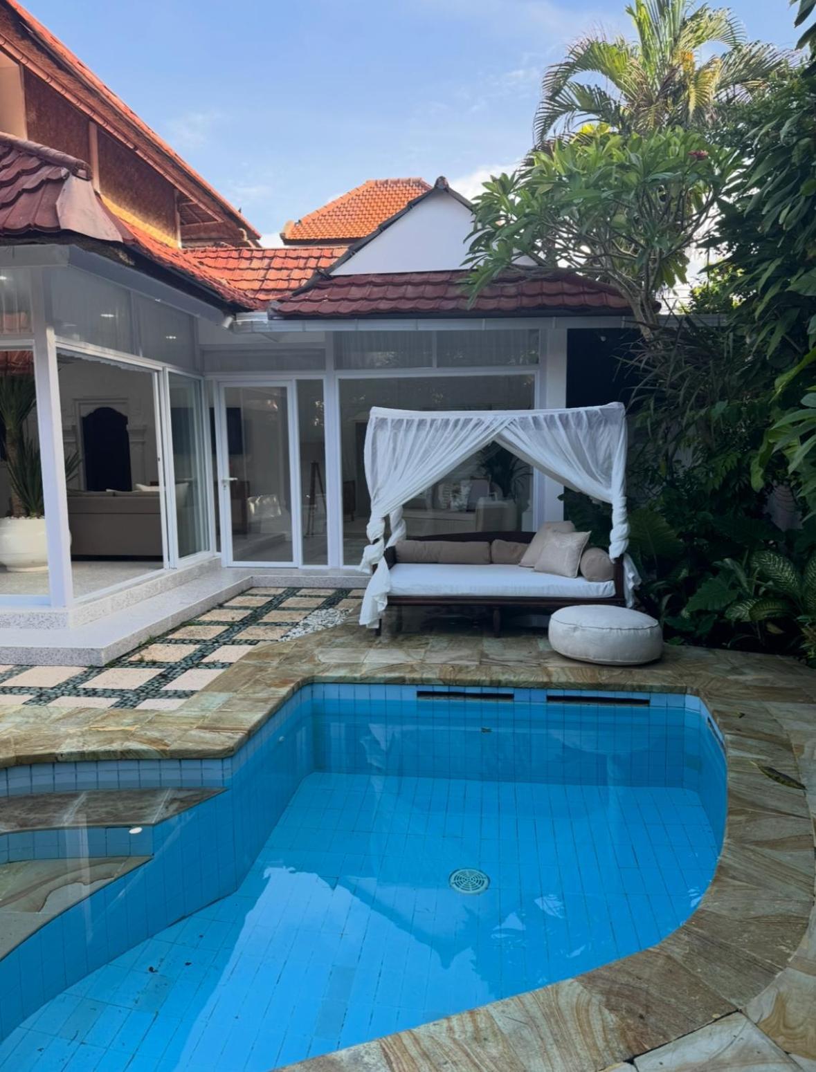 Villa White Sands Private Seminyak (Bali)