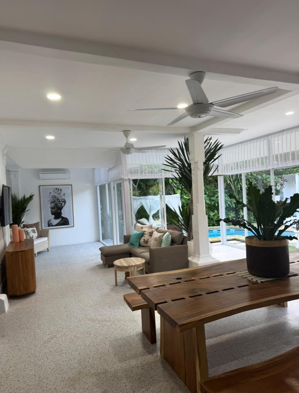 White Sands Private